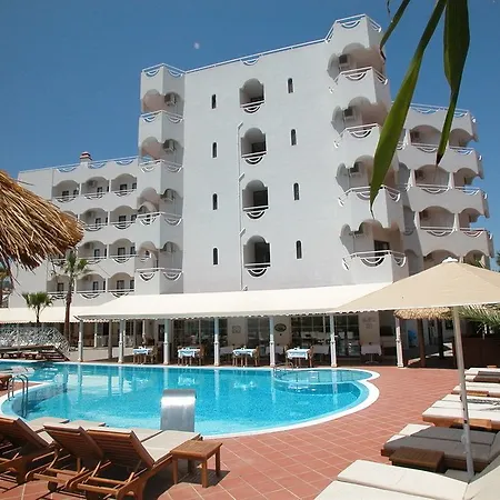 Hotell Hawaii 4*