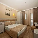 ホテル Hawaii 4*