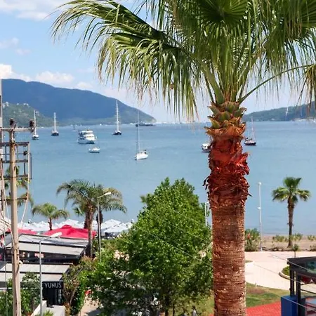 Ξενοδοχείο Hawaii 4*