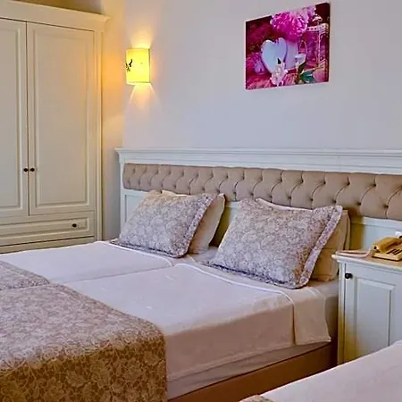 Hotel Hawaii 4*