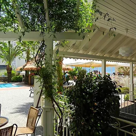 Hawaii Hotel