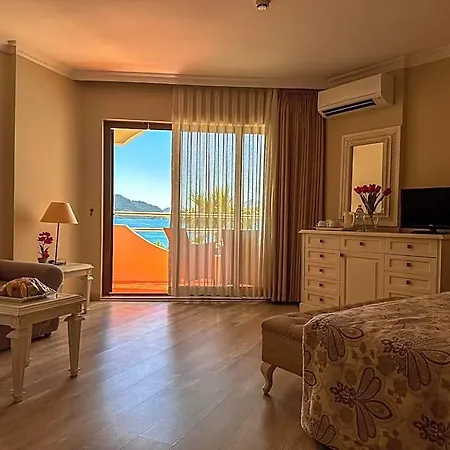 Hawaii 4* Marmaris