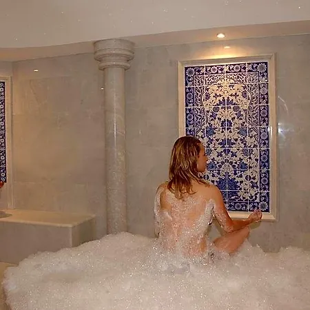 Hawaii Hotel 4*