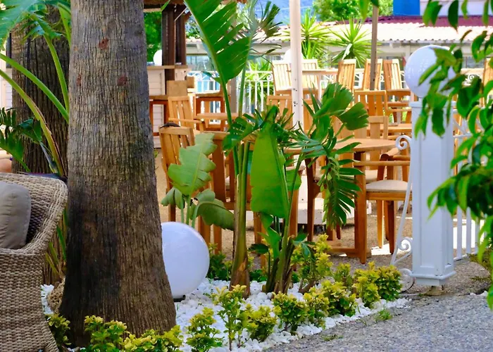 Hawaii Hotel 4*